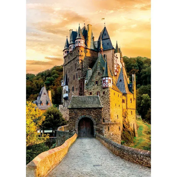 Пазли Golden Hour at Eltz Castle, 1000, Clementoni