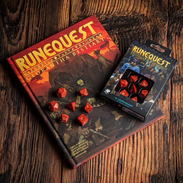 Набір кубиків RuneQuest Red & gold Dice Set