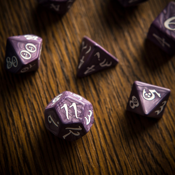 Набір кубиків Classic RPG Lavender & white Dice Set