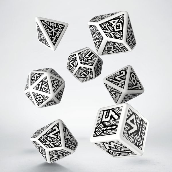 Набір кубиків Dwarven White & black Dice Set